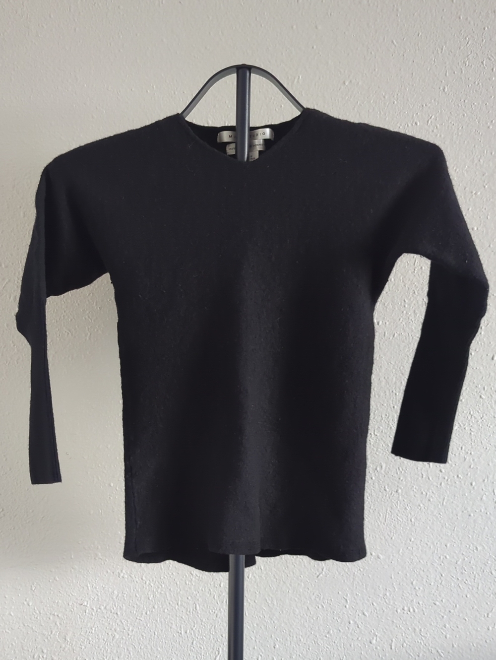Max Studio Black Merino Wool Crewneck Sweater Size Medium